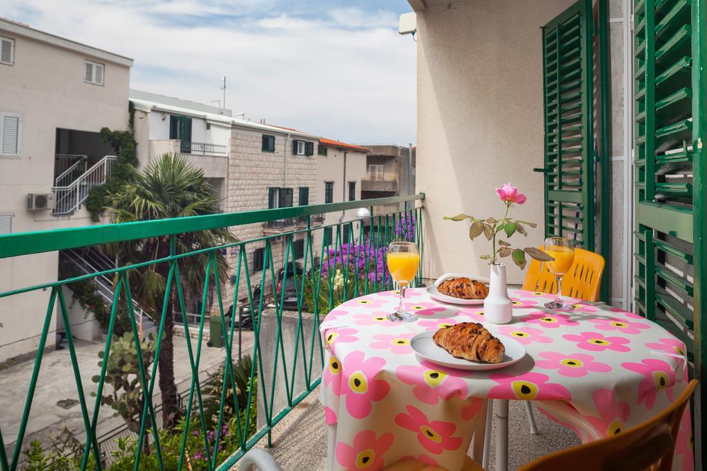 Apartment Nevia Makarska Habitación foto